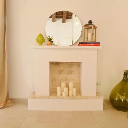 Appartement Casa Albicocca - In The Heart Of The Old Town à Bari Extérieur photo